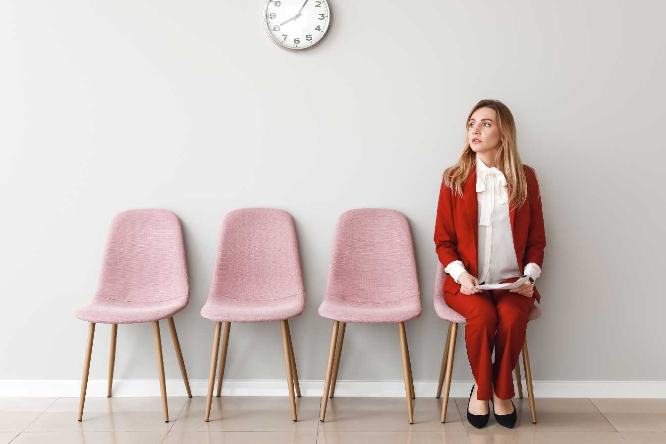 comment-eviter-le-delai-de-carence-pole-emploi-2