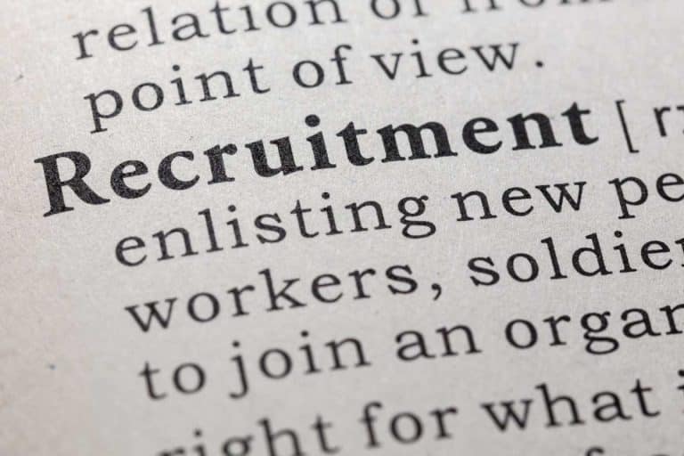 recrut definition 1